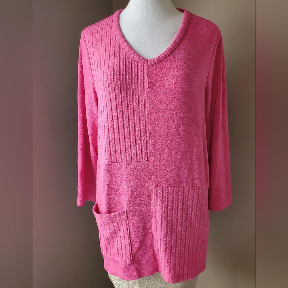 Chico's Women's pink quarter sleeve pull over sweater size 2/L soft warm EUC